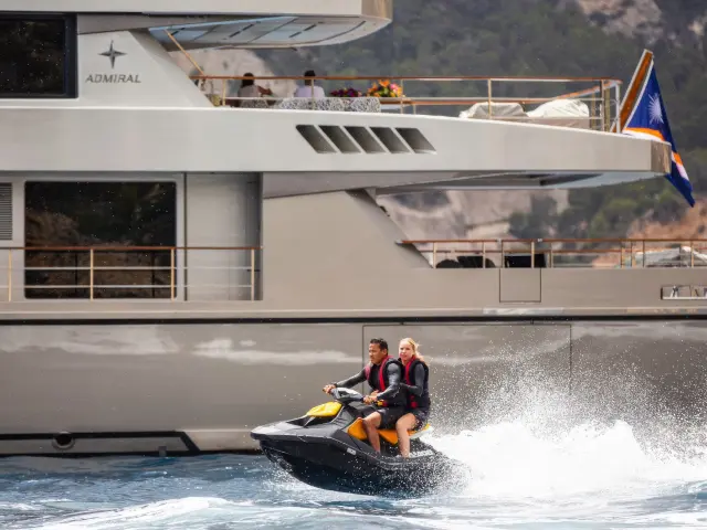 charter-maverick_0010