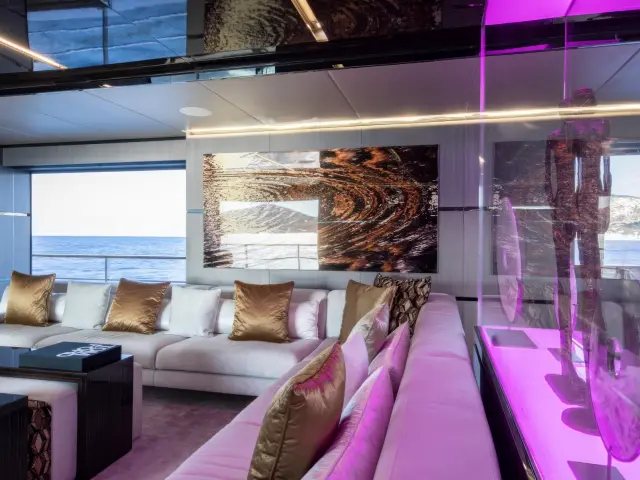 charter-maverick_0012