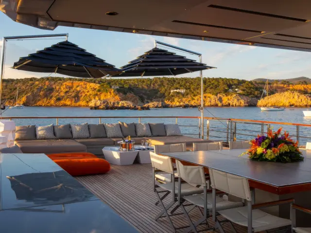 charter-maverick_0016