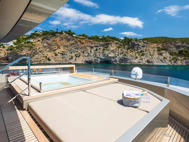 charter-maverick_0021